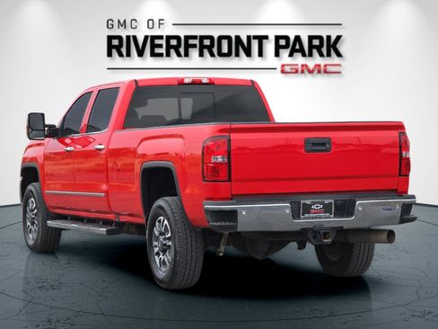 Used 2016 GMC Sierra 2500 SLT w/ Duramax Plus Package image 5