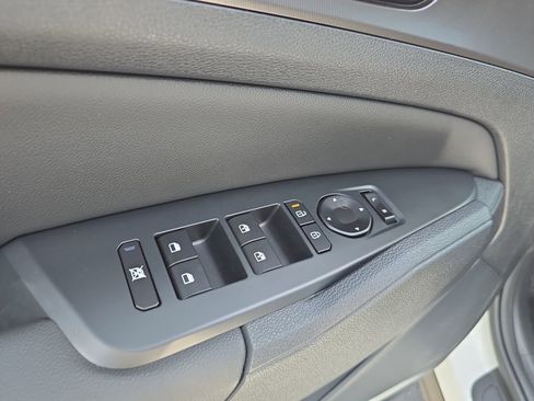 New 2026 Kia Sportage EX FWD image 20