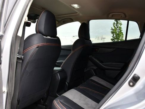 Used 2018 Subaru Crosstrek 2.0i Premium AWD/4WD image 17