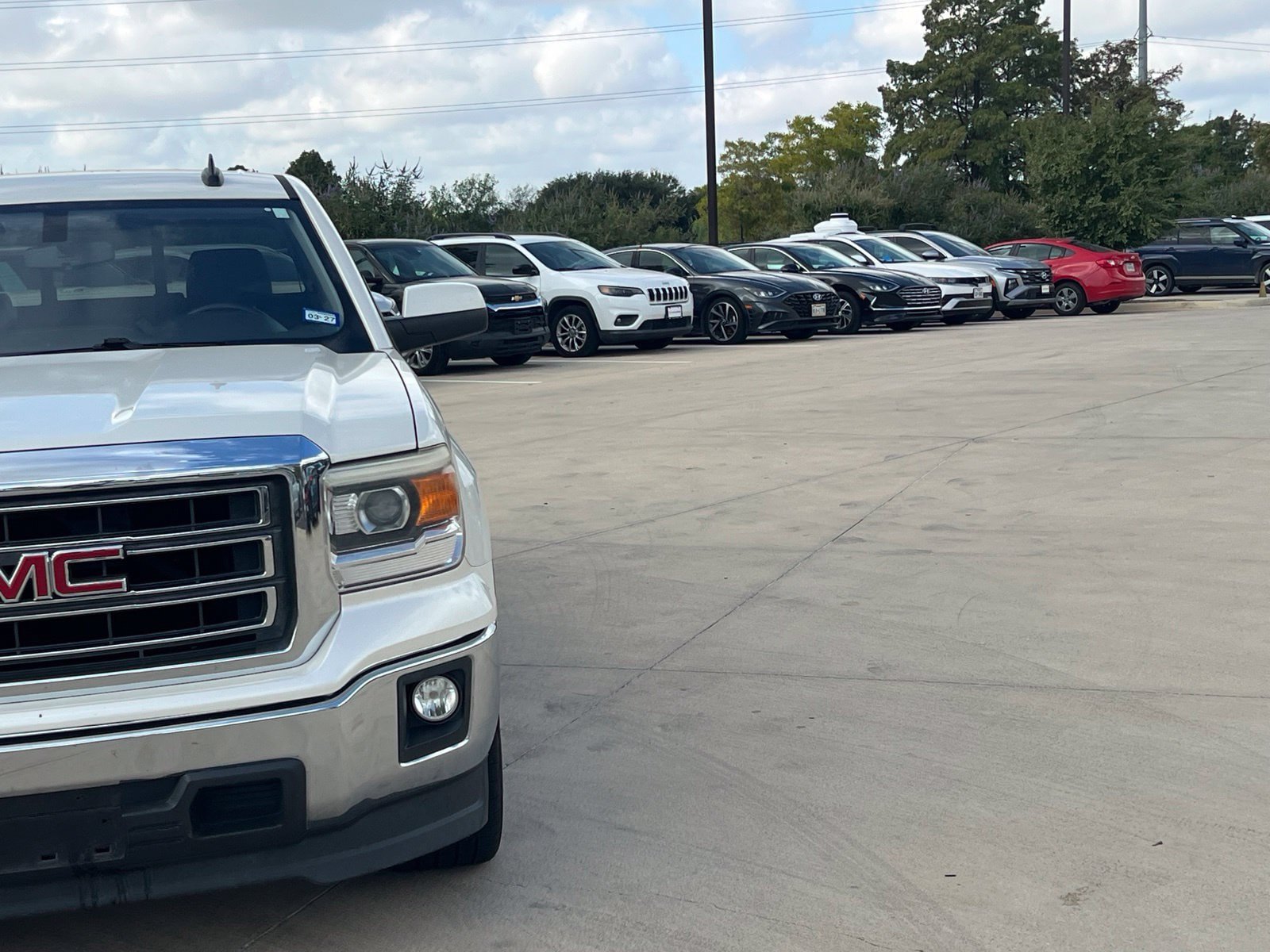 Used 2015 GMC Sierra 1500 SLE w/ Texas SLE Value Package RWD image 3