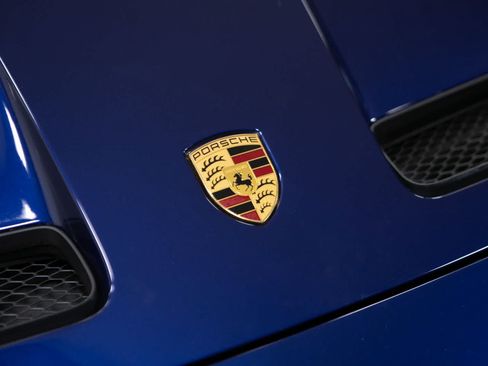 Certified 2022 Porsche 911 GT3 RWD image 17