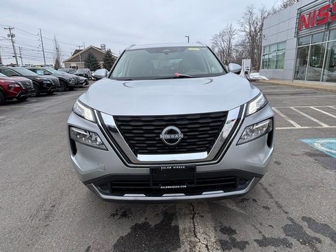 Used 2023 Nissan Rogue SL image 8