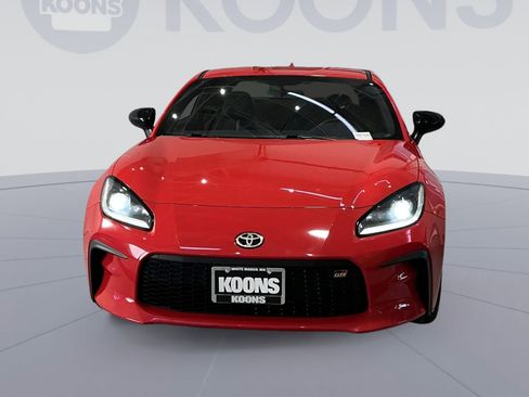 Used 2022 Toyota GR86 Premium image 19