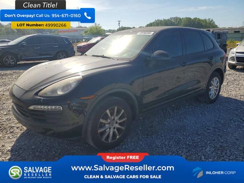 Used 2013 Porsche Cayenne image 1