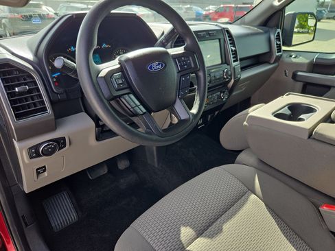 Used 2018 Ford F150 XLT RWD image 12