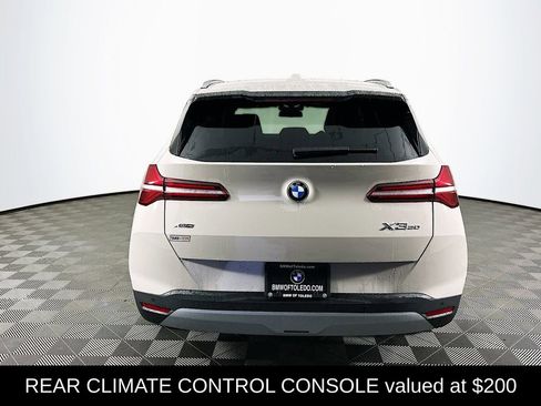 New 2026 BMW X3 xDrive30 w/ Premium Package image 8