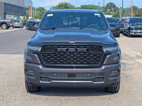 Used 2025 RAM 1500 Big Horn AWD/4WD image 8