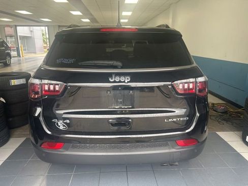 Used 2022 Jeep Compass Limited AWD/4WD image 5