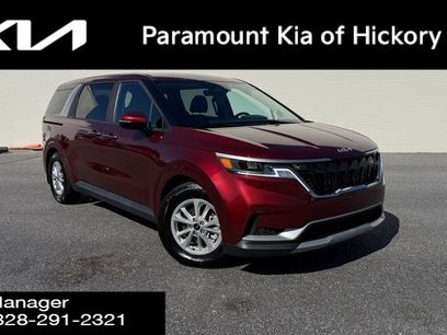 Used 2023 Kia Carnival LX