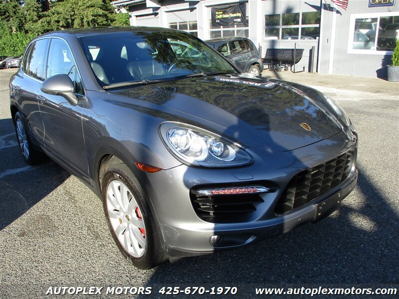Used 2011 Porsche Cayenne Turbo AWD/4WD image 1
