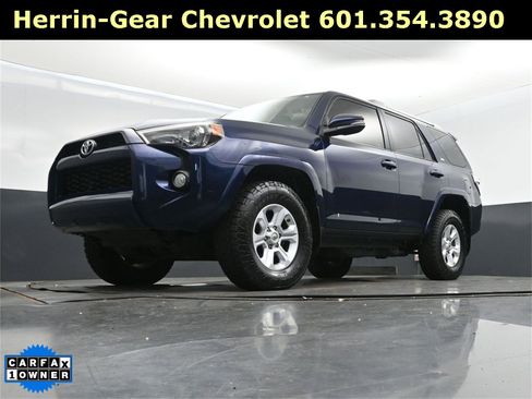 Used 2017 Toyota 4Runner SR5 Premium image 42