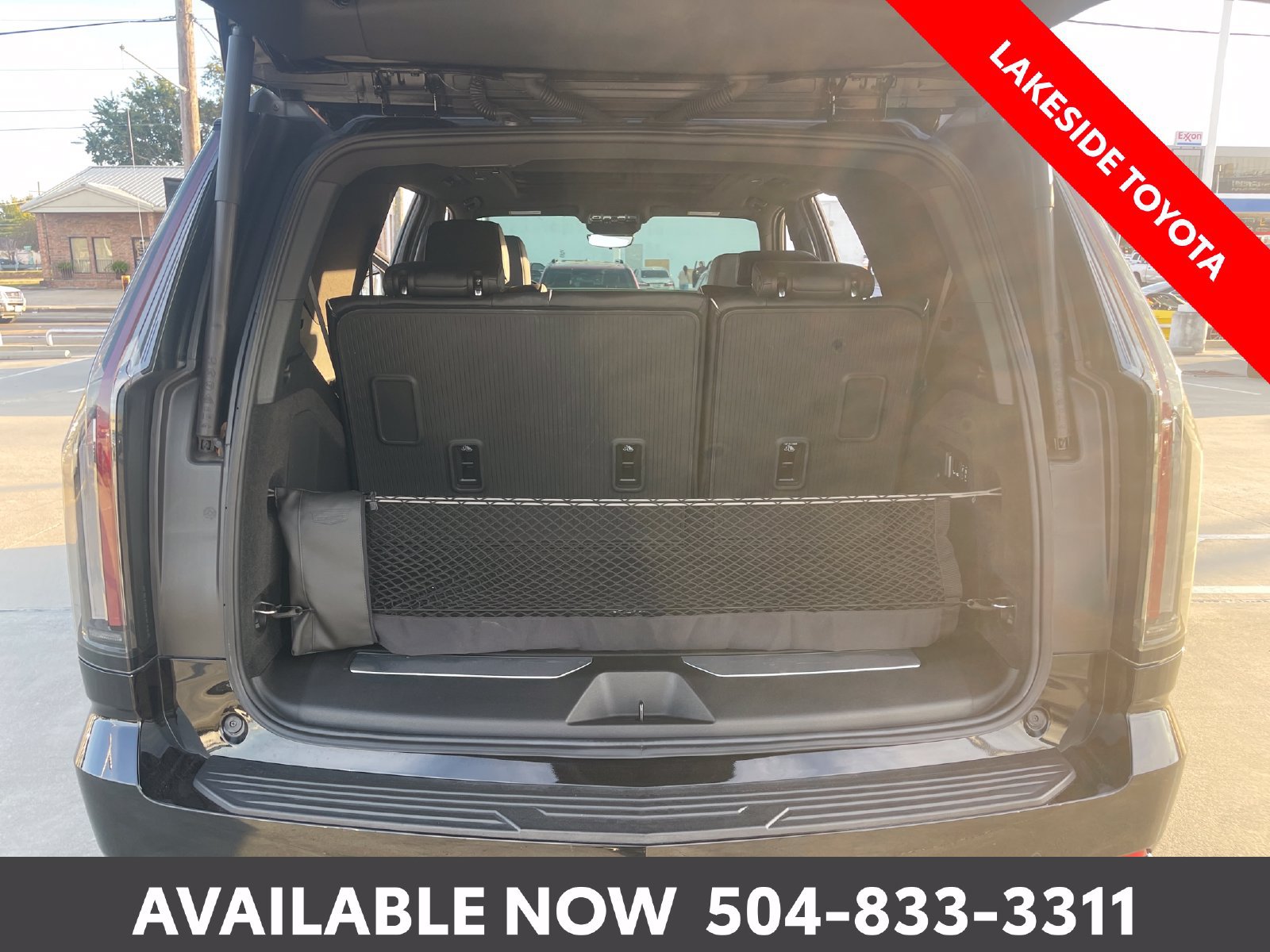 Used 2025 Cadillac Escalade Sport w/ LPO, Floor Liner Package AWD/4WD image 22