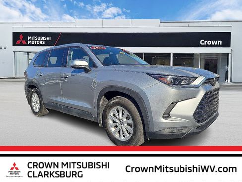 Used 2024 Toyota Grand Highlander XLE image 1