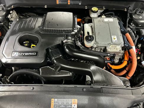 Used 2019 Ford Fusion SE image 25