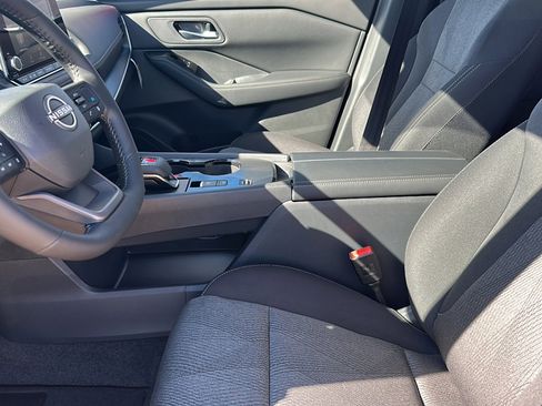 New 2026 Nissan Rogue SV w/ Cold Weather Package image 10