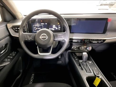 New 2026 Nissan Kicks S FWD image 18