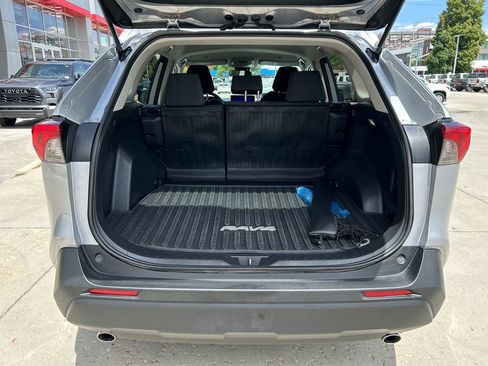 Used 2023 Toyota RAV4 LE AWD/4WD image 12