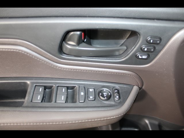 Used 2019 Honda Odyssey EX-L image 18