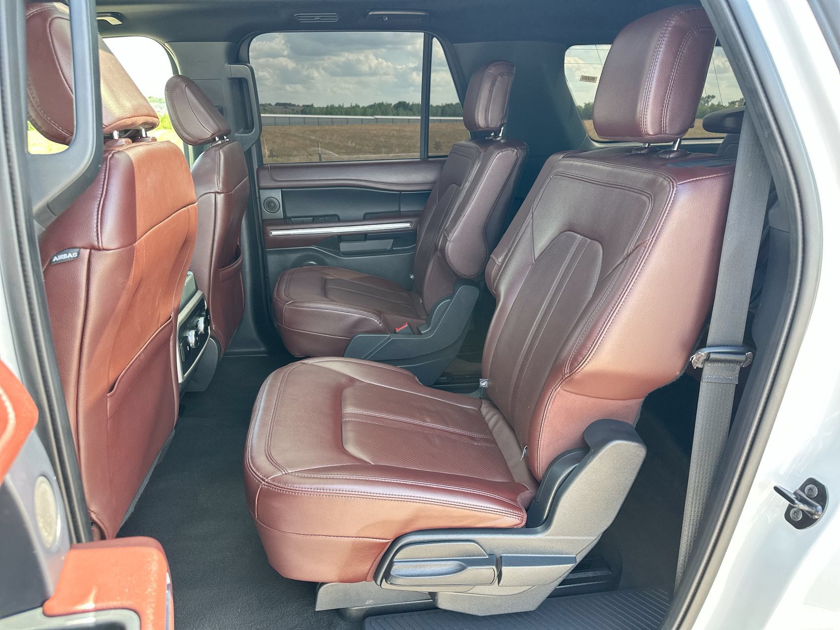 Used 2024 Ford Expedition Max Limited AWD/4WD image 23
