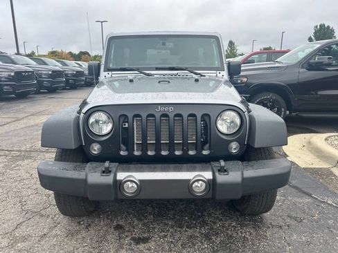 Used 2016 Jeep Wrangler Unlimited Sport AWD/4WD image 6