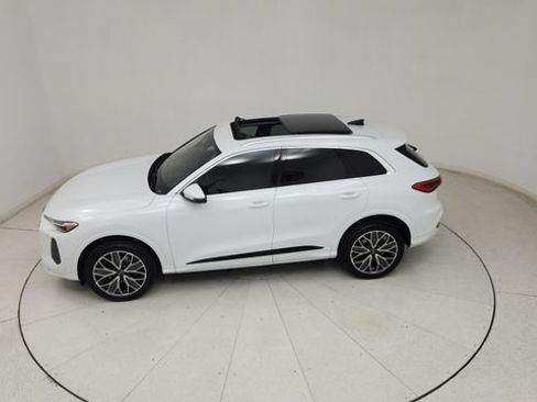 Used 2025 Audi Q5 Premium Plus w/ Premium Plus AWD/4WD image 24