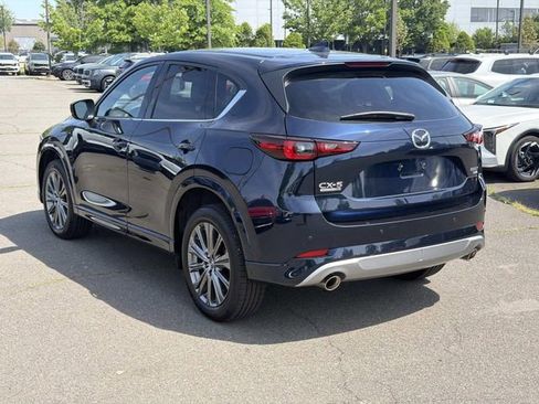 Used 2024 MAZDA CX-5 Signature AWD/4WD image 4
