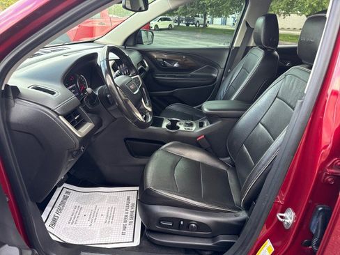 Used 2020 GMC Terrain Denali w/ Denali Premium Package AWD/4WD image 18