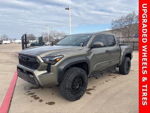 Used 2024 Toyota Tacoma TRD Off-Road w/ TRD Off Road Upgrade Package image 1