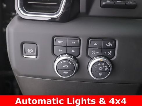 Used 2025 GMC Sierra 2500 Denali w/ Denali Reserve Package AWD/4WD image 21