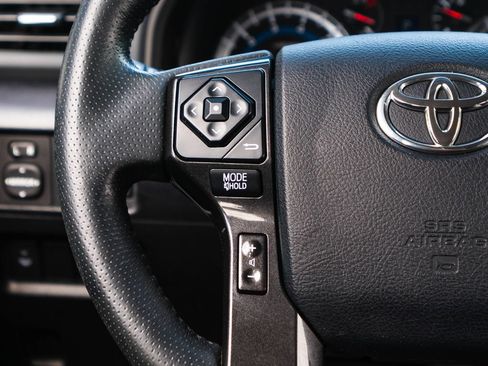 Used 2017 Toyota 4Runner TRD Pro AWD/4WD image 26