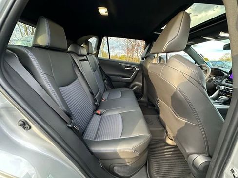 Used 2025 Toyota RAV4 XSE image 33