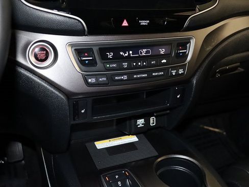 Used 2022 Honda Pilot Special Edition image 21