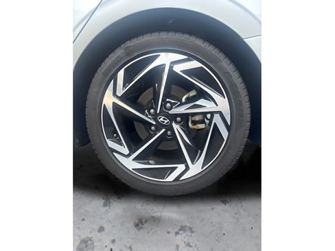 Used 2025 Hyundai Sonata SEL FWD image 20