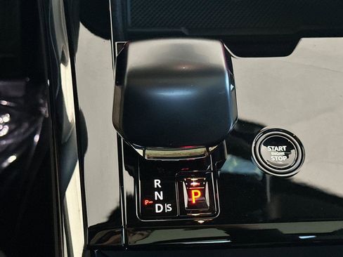 Used 2025 Land Rover Range Rover Sport SV Edition Two image 21