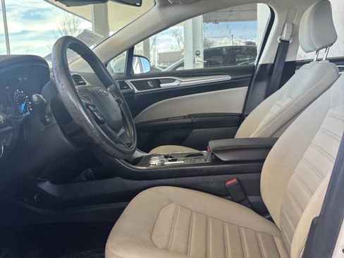 Used 2020 Ford Fusion S FWD image 8