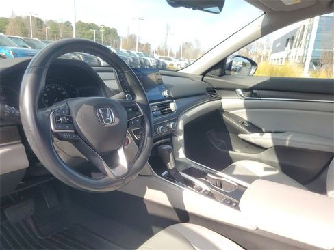 Used 2020 Honda Accord EX-L image 11