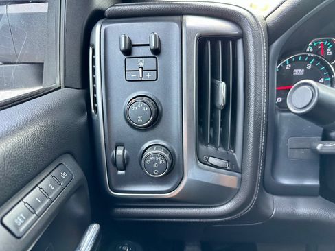 Used 2016 Chevrolet Silverado 2500 LTZ w/ Duramax Plus Package AWD/4WD image 32