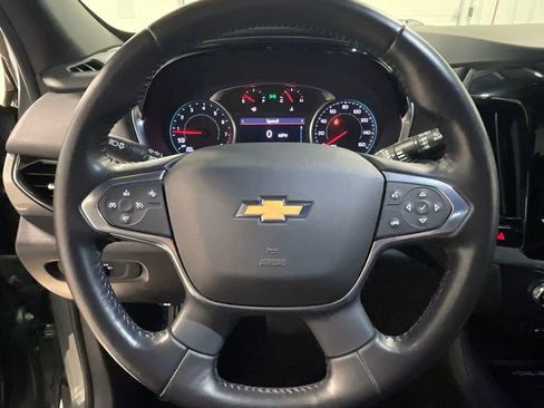 Used 2022 Chevrolet Traverse LT AWD/4WD image 35