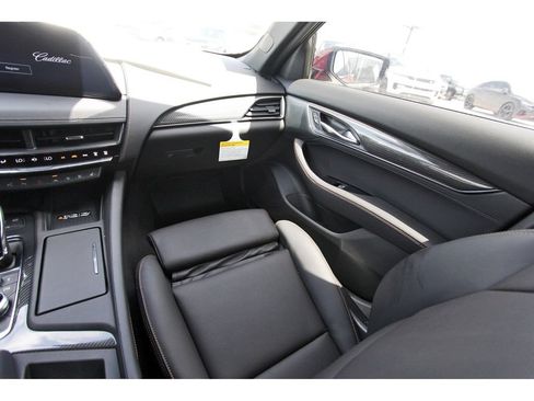 New 2026 Cadillac CT5 Sport w/ Technology Package RWD image 17
