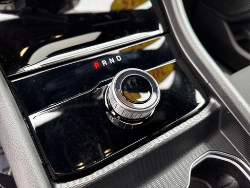 Used 2025 Jeep Grand Cherokee L Laredo w/ Luxury Tech Group I image 36