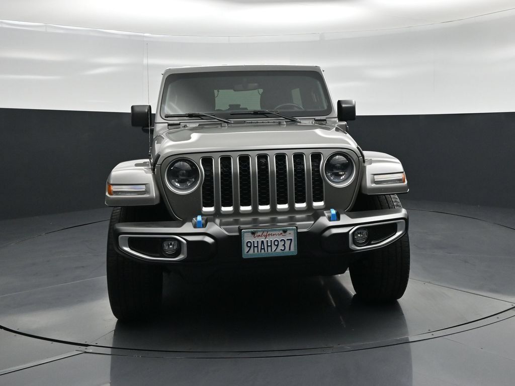 Used 2023 Jeep Wrangler Unlimited Sahara w/ Cold Weather Group AWD/4WD image 52