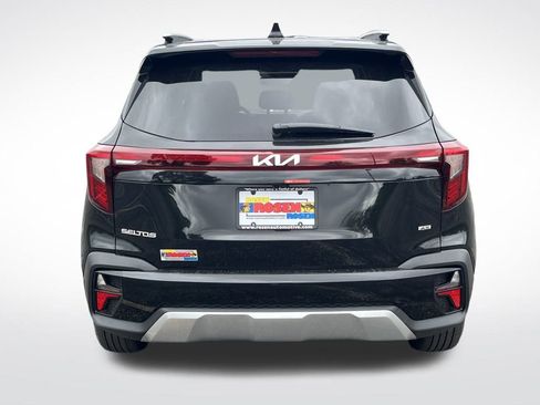 New 2026 Kia Seltos S image 4