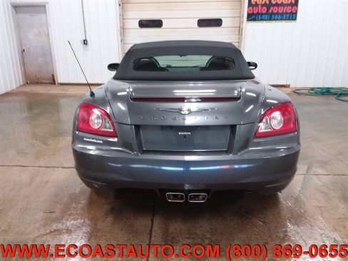 Used 2005 Chrysler Crossfire Limited image 8