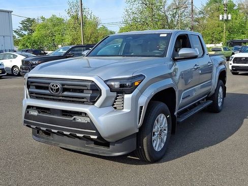 New 2026 Toyota Tacoma SR5 AWD/4WD image 2