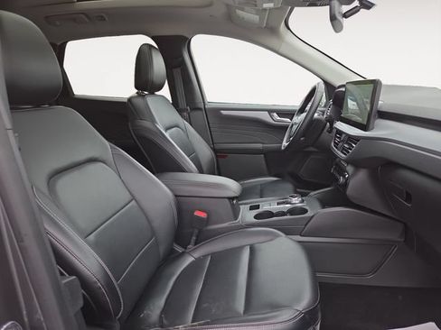 Used 2024 Ford Escape Platinum AWD/4WD image 15