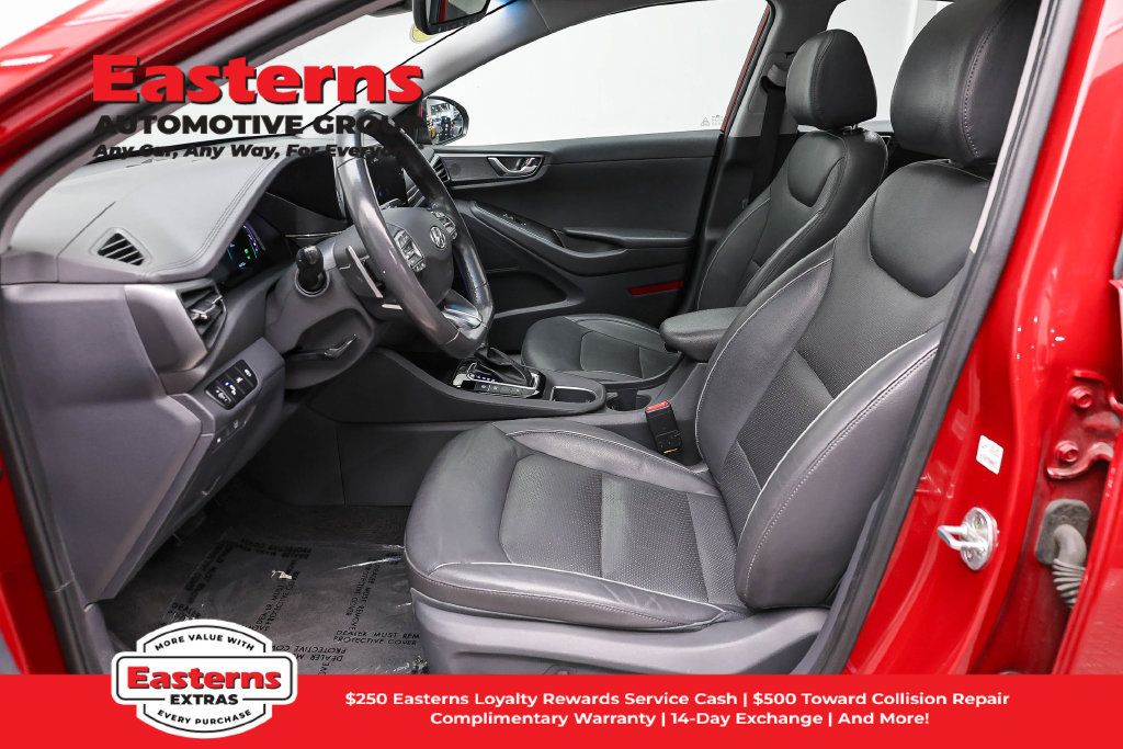 Used 2021 Hyundai Ioniq Limited FWD image 15