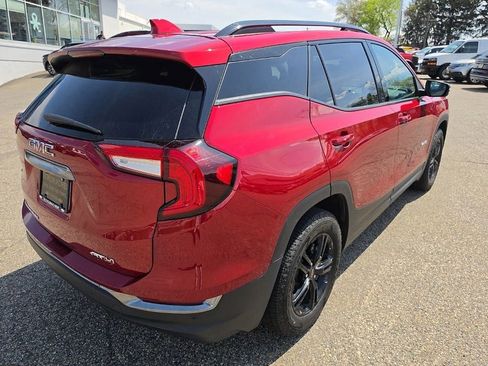 Used 2023 GMC Terrain AT4 image 3