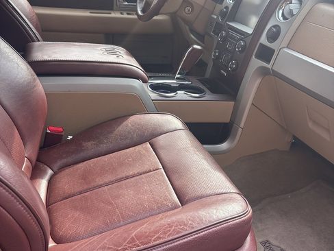 Used 2014 Ford F150 King Ranch w/ King Ranch Luxury Package image 5