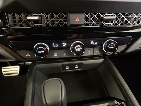 Used 2024 Honda Accord Sport image 14