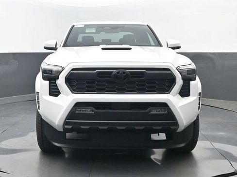 New 2026 Toyota Tacoma TRD Sport AWD/4WD image 18